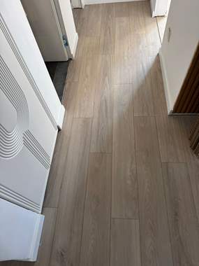 פרקט פולימרי SPC אפרפר מולבן / מחיר מוזל  : image 2