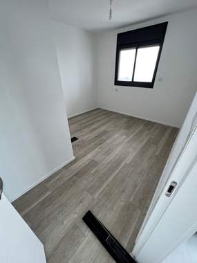 פרקט פולימרי SPC אלון מוברש צבע אפרפר מולבן / מחיר מוזל : image 3