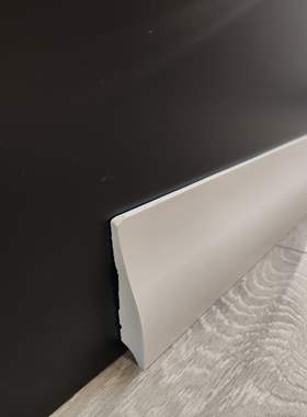 פנל פולימרי לבן גלי מעוצב 8 ס"מ (מחיר ל1 מטר רץ) : image 1