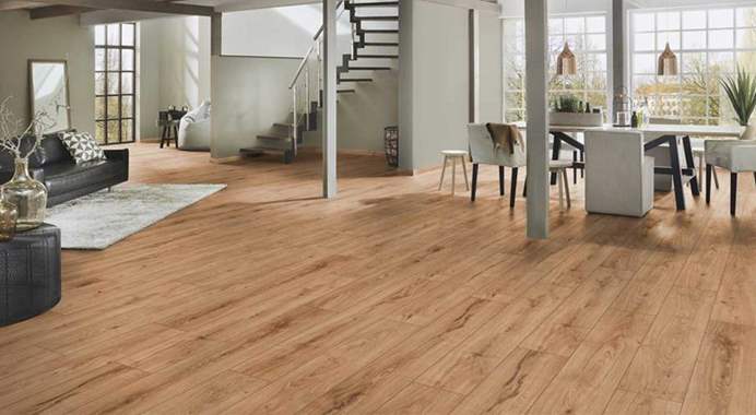 פרקט למינציה תוצרת גרמניה SUPER NATURAL אלון מעושן עם עיניים  : image 2