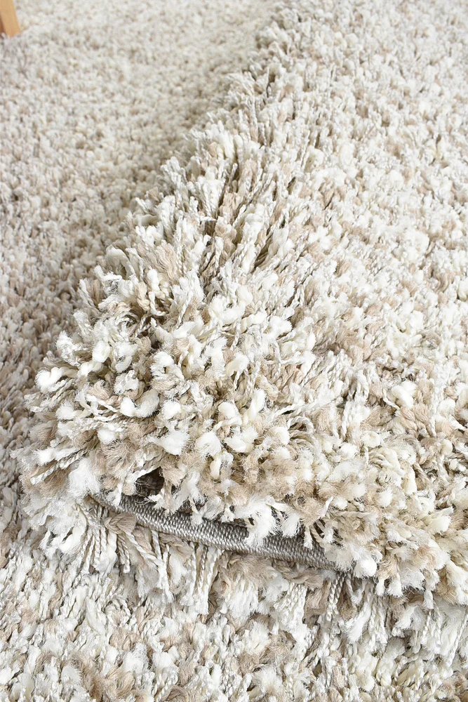 שטיח בלגי דגם שאגי שעיר משולב בז' לבן  : image 3