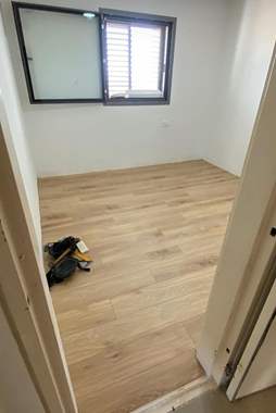 פרקט פולימרי SPC עמיד מים צבע אלון טבעי מוברש / מחיר מוזל : image 2 פרקט פולימרי SPC עמיד מים צבע אלון טבעי מוברש / מחיר מוזל : image 2