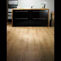 vario פרקט למינציה אלון נטורל מבוקע 8837